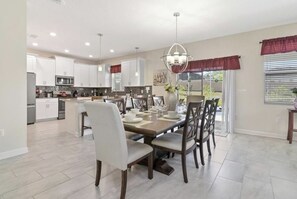 Dining - Bethel Resort, in ChampionsGate Resort  best resort in Orlando 20 mins to Disney (Davenport)