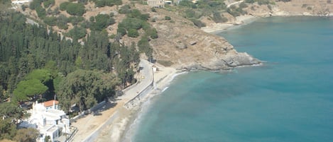 Beach nearby, sun-loungers