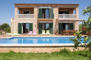 Pool - Verdal, quiet location near Portopetro, private pool, air conditioning, Wi-Fi (S'Alqueria Blanca)