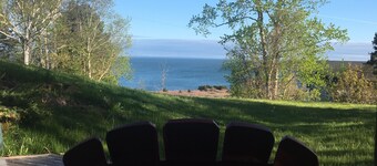 The BelleVue (Prime Waterview Home in Beautiful Stratford, PEI)
