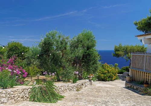 VILLA AZZURRA holiday home