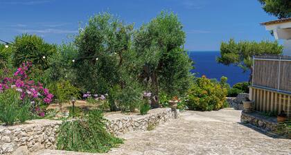 VILLA AZZURRA holiday home