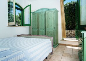 3 dormitorios, tabla de planchar con plancha, wifi gratis y ropa de cama