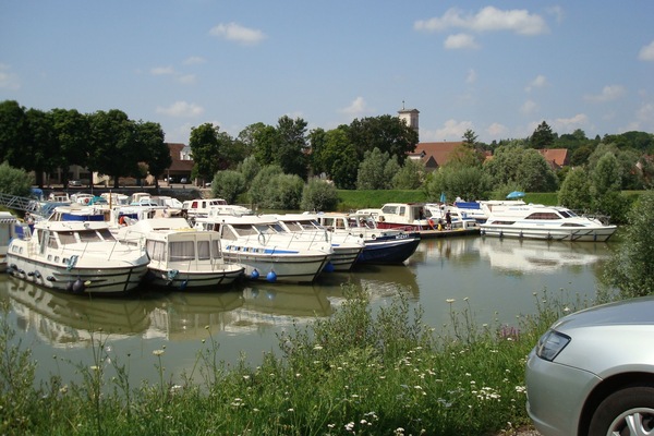Marina