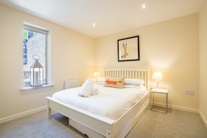 2 chambres, fer et planche Ă repasser, accĂšs Internet