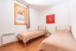 1 bedroom, free internet