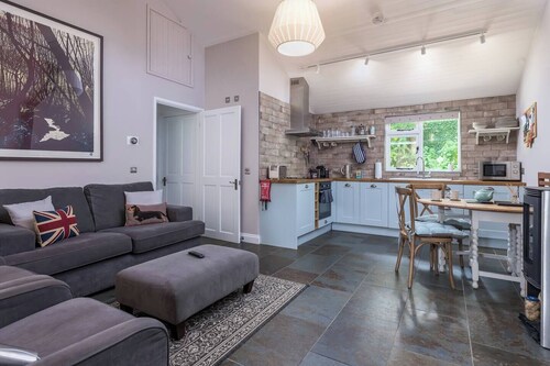 Pengelly is Laid back luxury in 9-acres of countryside right near the beach