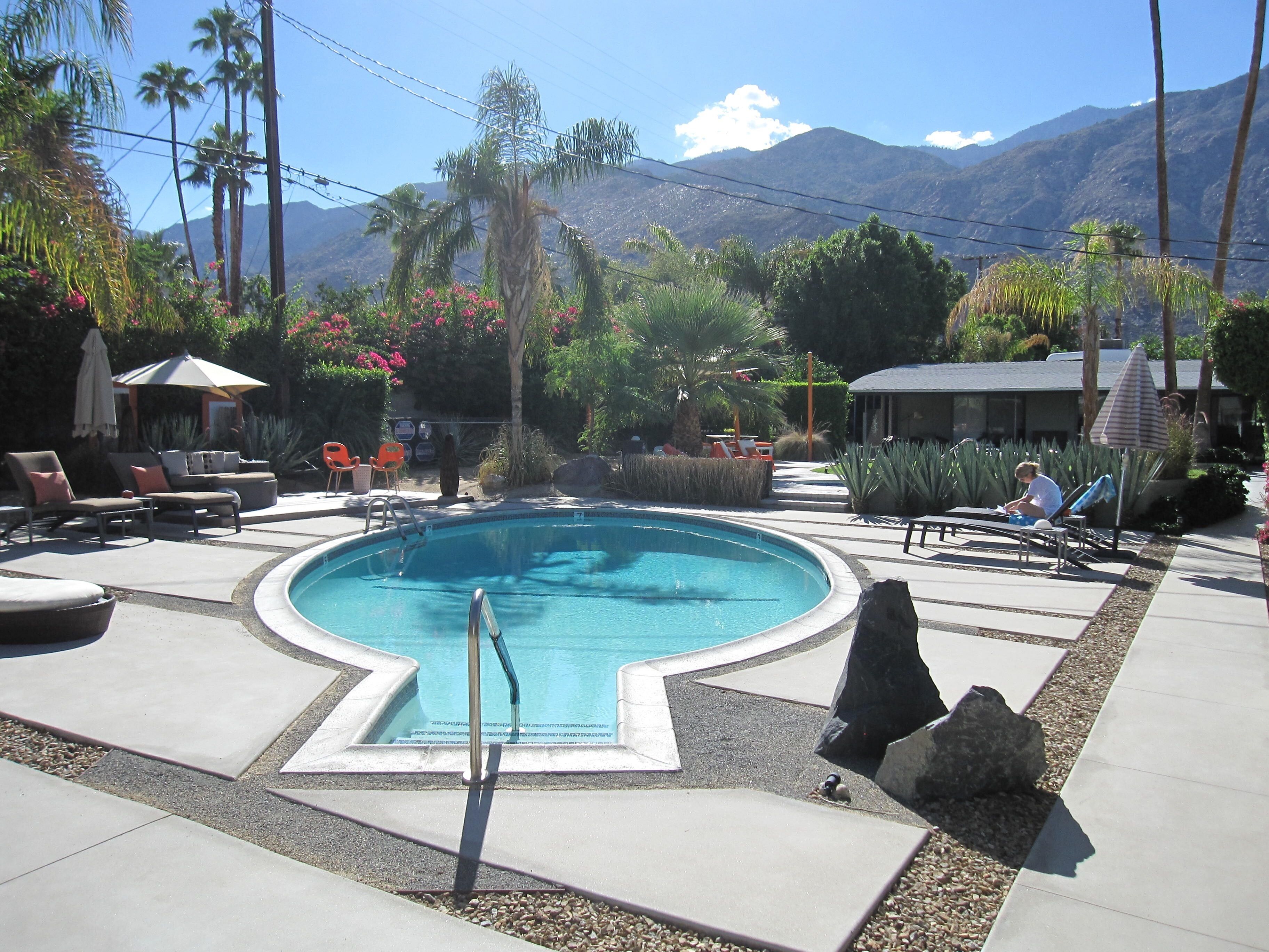 Indoor/Outdoor Zen Desert Living