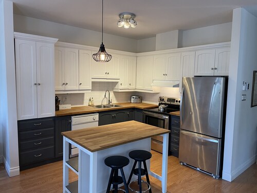 Beautiful chalet in Tremblants Old Village