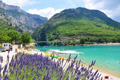 2 Rooms in the heart of Provence