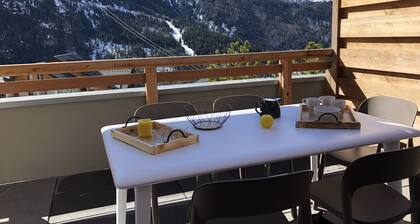 Appartement Vue Montagne - Grande Terrasse plein sud