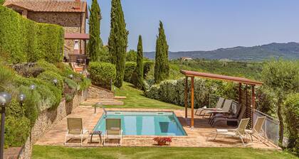 CASA BAIOCCO 9 - PRIVATE VILLA WITH HEATED POOL AND JACUZZI