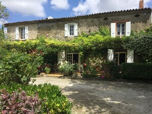 Extérieur