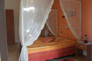 1 Schlafzimmer, Bettwäsche