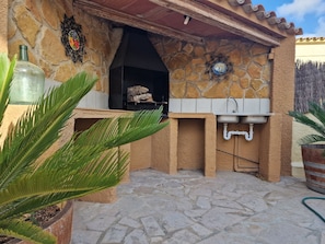 Terrace/patio - "Eva"@MARISOL: 300m to the beach, private pool, A/C, WiFi, dog beach (Riumar)