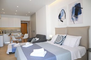 1 chambre, fer et planche à repasser, Wi-Fi, draps fournis