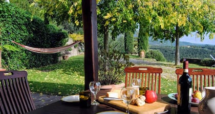 Country Villa - exclusive panorama - excellent location for Pistoia, Florence and Lucca