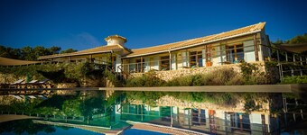 A family holiday gem - guaranteed privacy - spell binding sea views