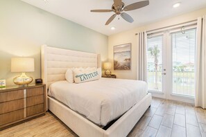 5 chambres, coffre-fort, fer et planche à repasser