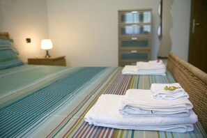 2 多间卧室、熨斗/熨衣板、WiFi、床单