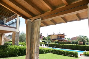 Pool - Three-room Ground Floor Apartment (Moniga del Garda)