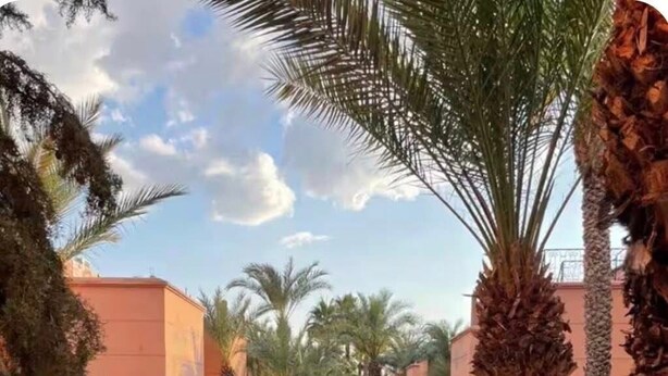 حمام سباحة