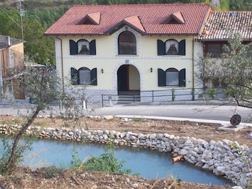 Main Front road elevation