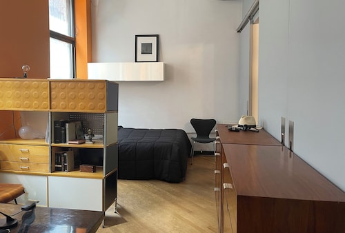 ミッドセンチュリーラグジュアリーモダンロフトソーホー