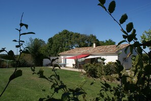 Exterior - La Grange, on one level, 4 stars for 8 people at Gîtes Les Grandes Chaum (Chambon)