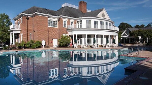 Indoor pool, outdoor pool