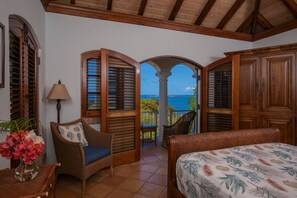 4 soverom, strykejern/-brett, wi-fi og sengetøy