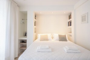 1 bedroom, Internet, bed sheets