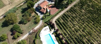 Buon Riposo - Farmhouse in the heart of Tuscany with free WIFI area