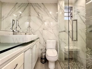 Hair dryer, towels - Come relax and enjoy Rio in Modern Ipanema Luxury! (Rio de Janeiro)