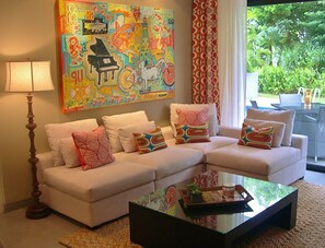 Televisión y reproductor de DVD 