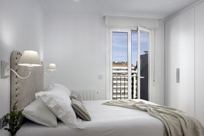 1 chambre, fer et planche à repasser, Wi-Fi gratuit, draps fournis