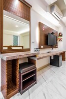 Family Room, Balcony | View from room