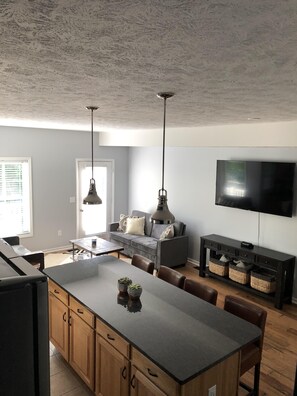 Interior - Downtown Traverse City Fully-Rehabbed Townhouse (Traverse City)