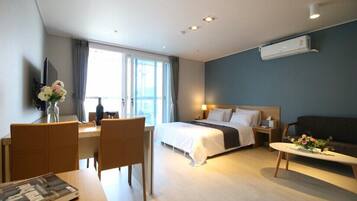 Estudi en suite familiar, vistes a l'oceà (30 PY, #501, #505, #601, #605) | Escriptori, habitacions insonoritzades, wifi gratuïta i roba de llit