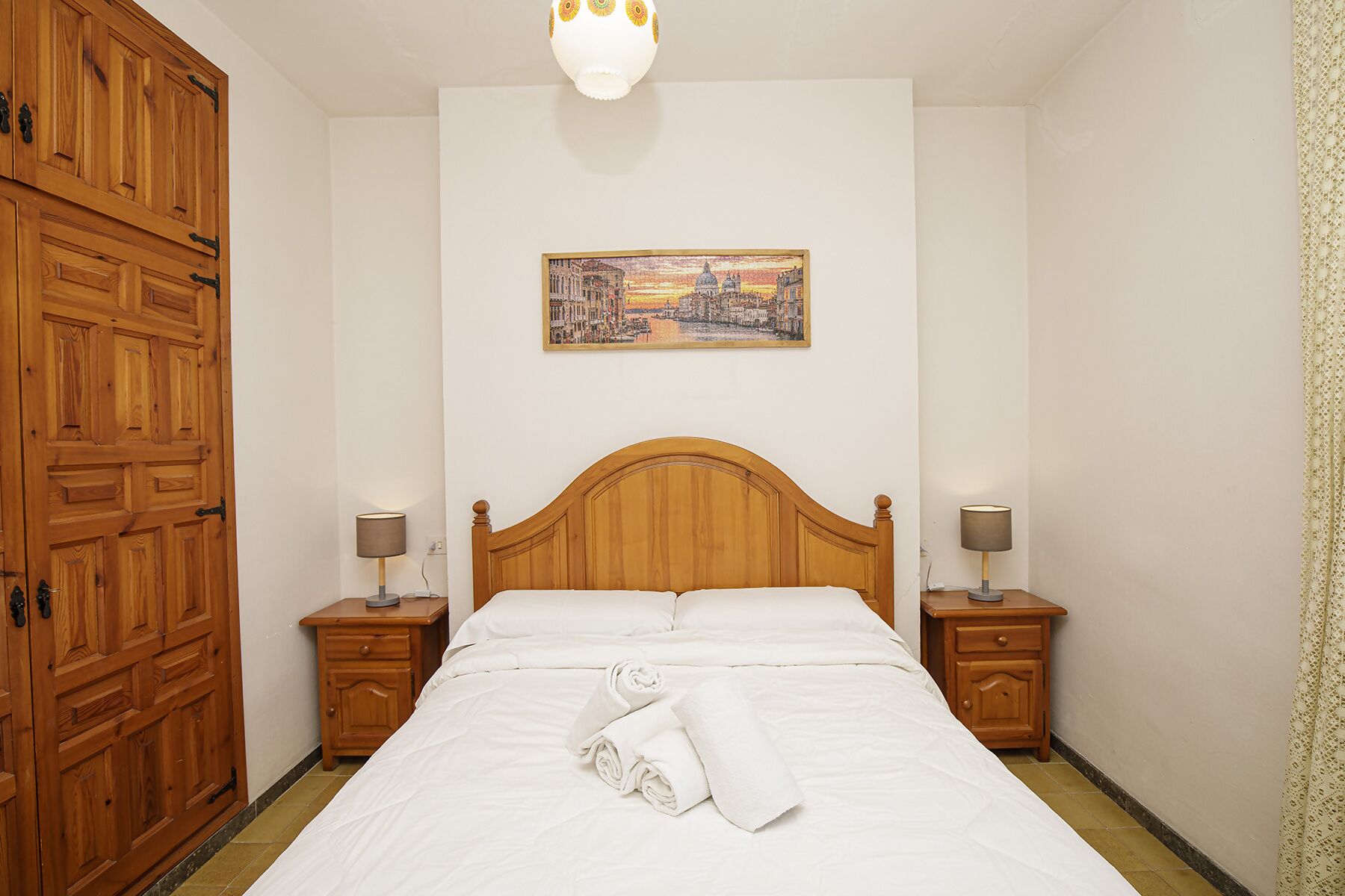 4 chambres, lit parapluie, Wi-Fi, draps fournis