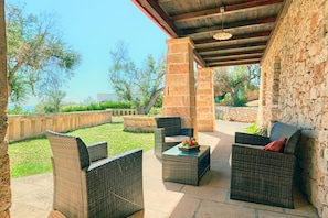 Terrace/patio - Cappero Pool House by Galatea Holiday Homes (Gagliano del Capo)