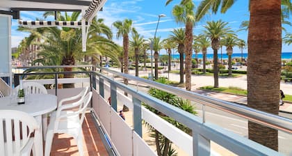 FANTASTIC SEA FRONT APARTMENT CENTOIN SALOU S306-322 RODAS