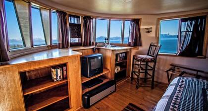 Double Eagle House Boat On Land