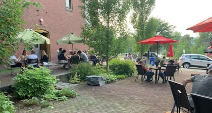 Viihtyisä asunto Hardwick Villagessa