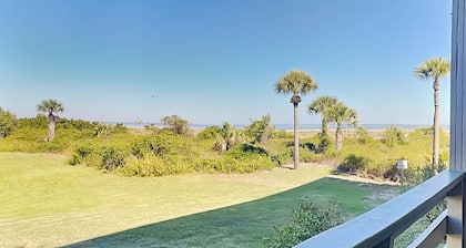 Tranquil Views Just Steps From The Sand, Large Balcony + Pool Access