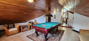 Spielezimmer