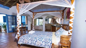 1 bedroom, in-room safe, free WiFi, bed sheets - Magical Romantic Getaway For 2, Lovers Paradise On Private White Sand Beach Cove (St Mary)
