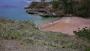 On the beach - Magical Romantic Getaway For 2, Lovers Paradise On Private White Sand Beach Cove (St Mary)