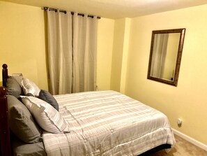 2 bedrooms, in-room safe, free WiFi - Cozy and Charming Guest Suite for Extended Stay (El Cerrito)