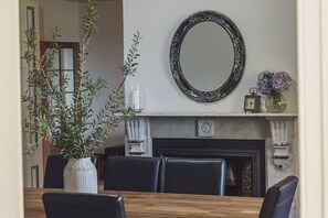 Dining - CLAYFIELD HOMESTEAD - rustic country accommodation (Bishopsbourne)